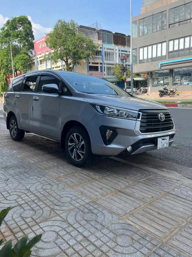 Thuê xe Hyundai 4 chỗ Thuê xe Hyundai 4 chỗ