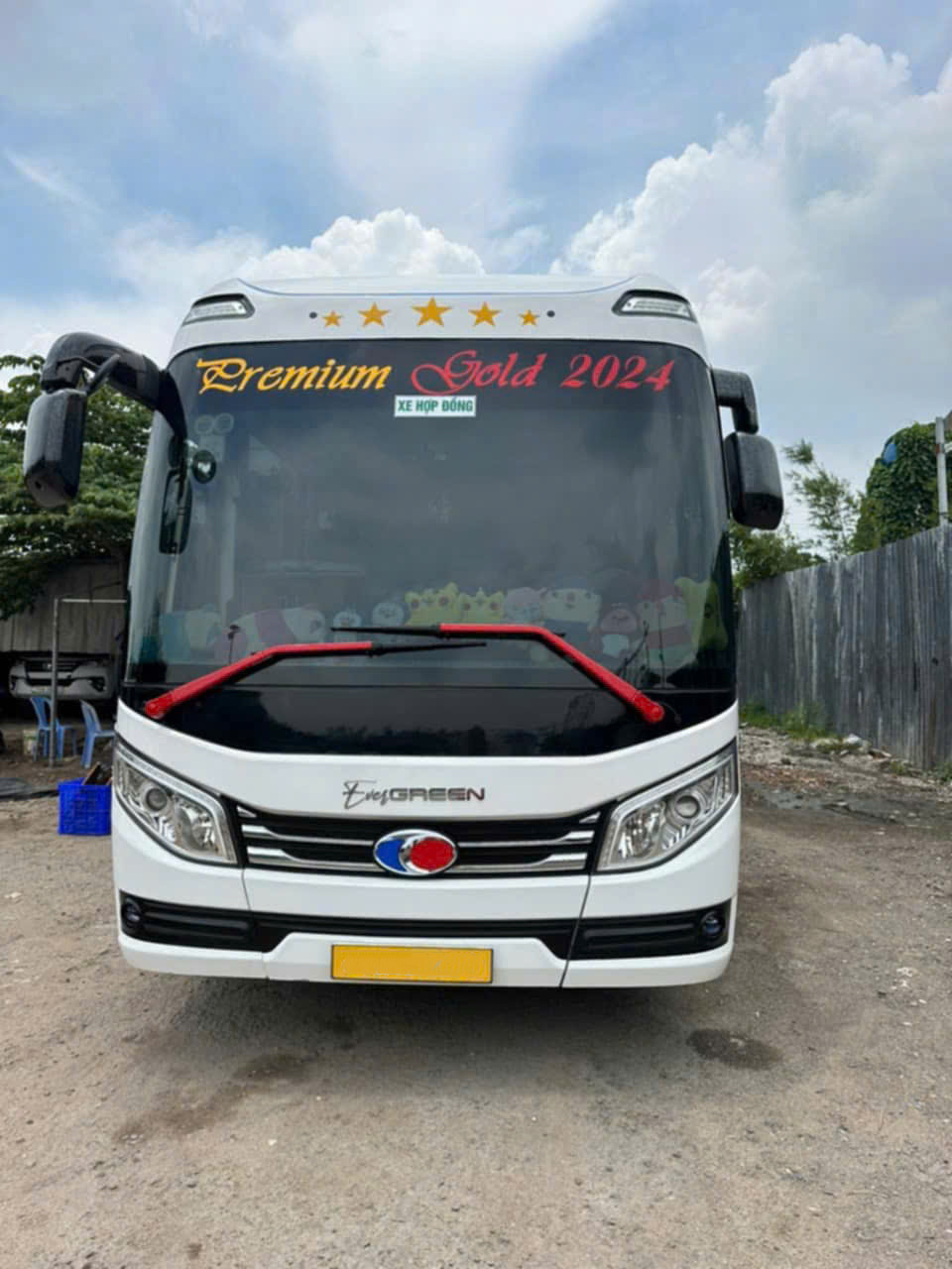 Thuê xe Hyundai du lịch 29 chỗ Thuê xe Hyundai du lịch 29 chỗ